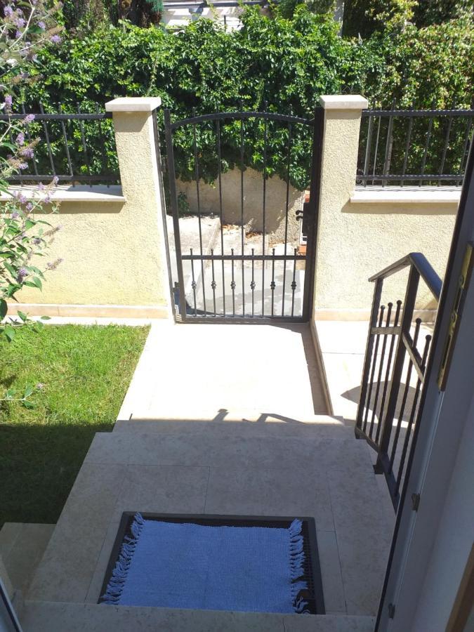 Apartman Vida Pula Exterior foto